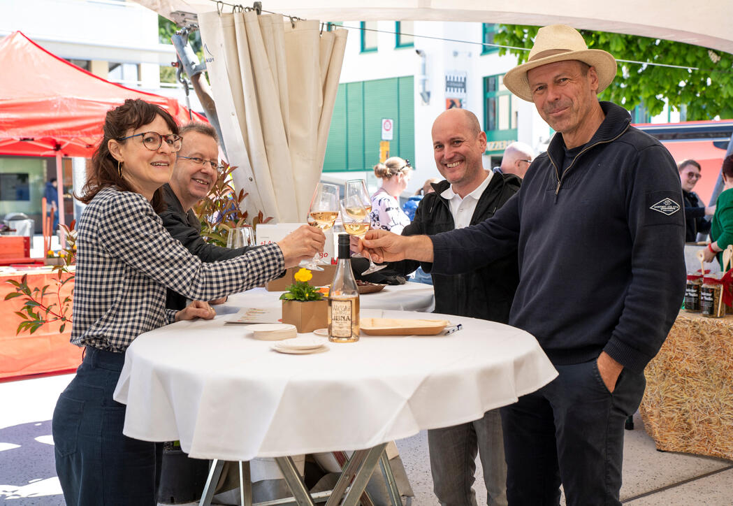 Frühlingsmarkt - Lokal+Fair trifft Biodiversität in Vaduz