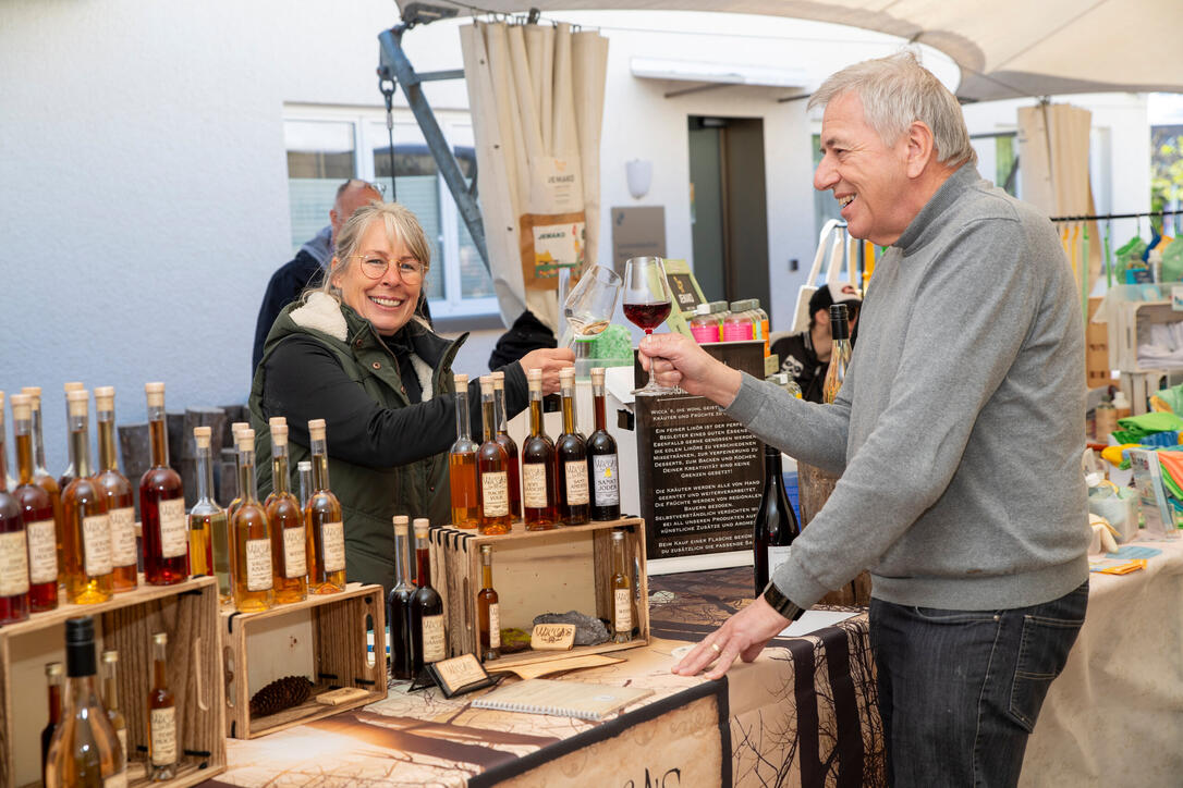 Frühlingsmarkt - Lokal+Fair trifft Biodiversität in Vaduz