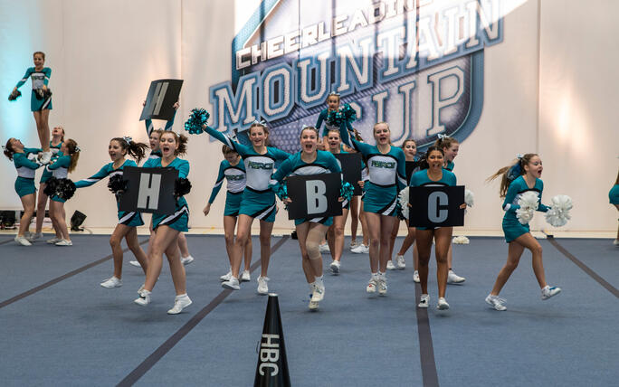 Cheerleader-Mountaincup