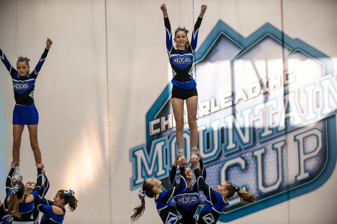 Cheerleader-Mountaincup