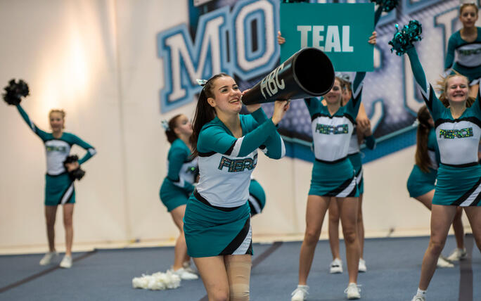 Cheerleader-Mountaincup